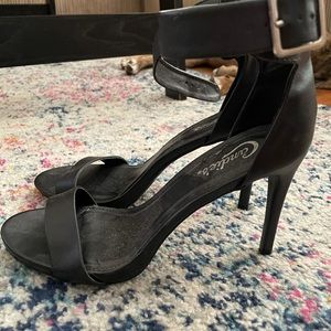 Strappy stilettos,NEVER WORN.Perfect for weddings!